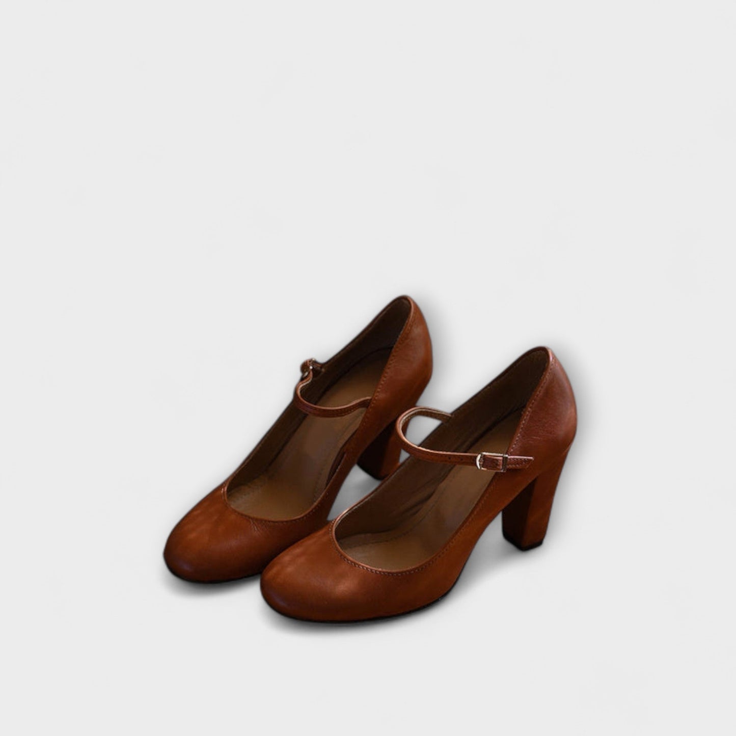 Bravina – Mary Jane mit Modernem Twist